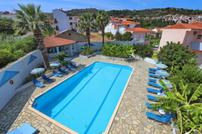 Dolphin Hotel
